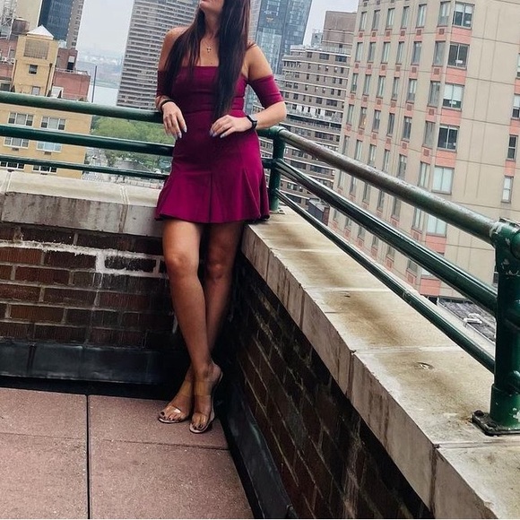 Cinq a Sept Burgundy Off Shoulder  Mini Dress - Picture 3 of 4